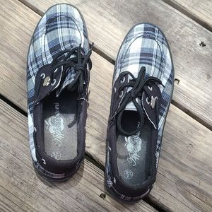 Black plaid apple bottom flats